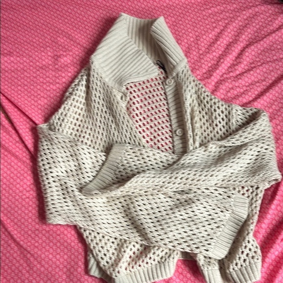 Cream Open-Knit Women's cropped cardigan - Picture 2 of 6